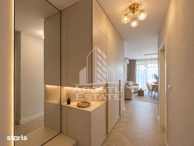 Apartament cu 3 camere în Aradului