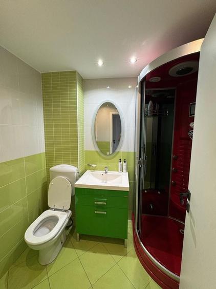 Apartament cu 3 camere, mobilat în Calea Călărașilor