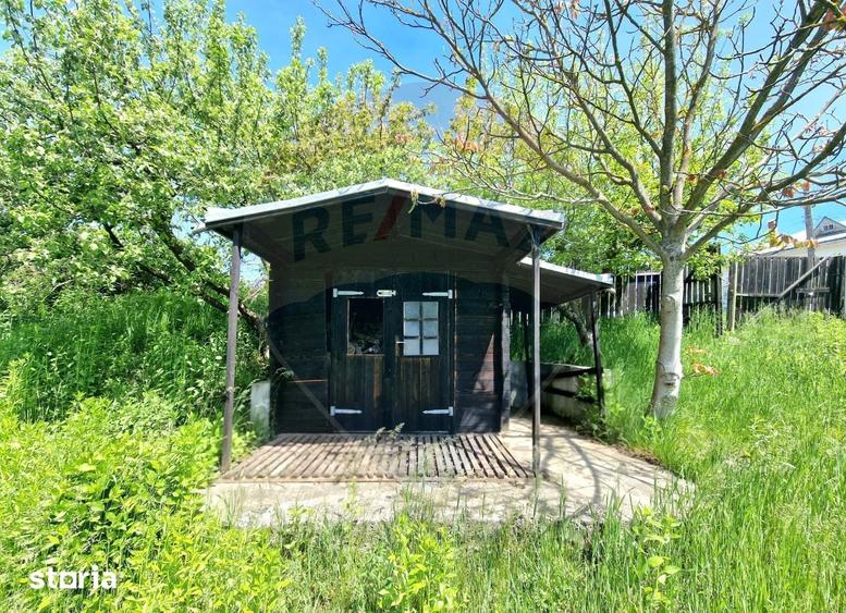 Teren de 2505 mp, în Mărgineni