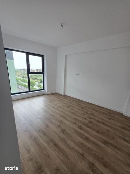 Apartament cu 3 camere în Theodor Pallady