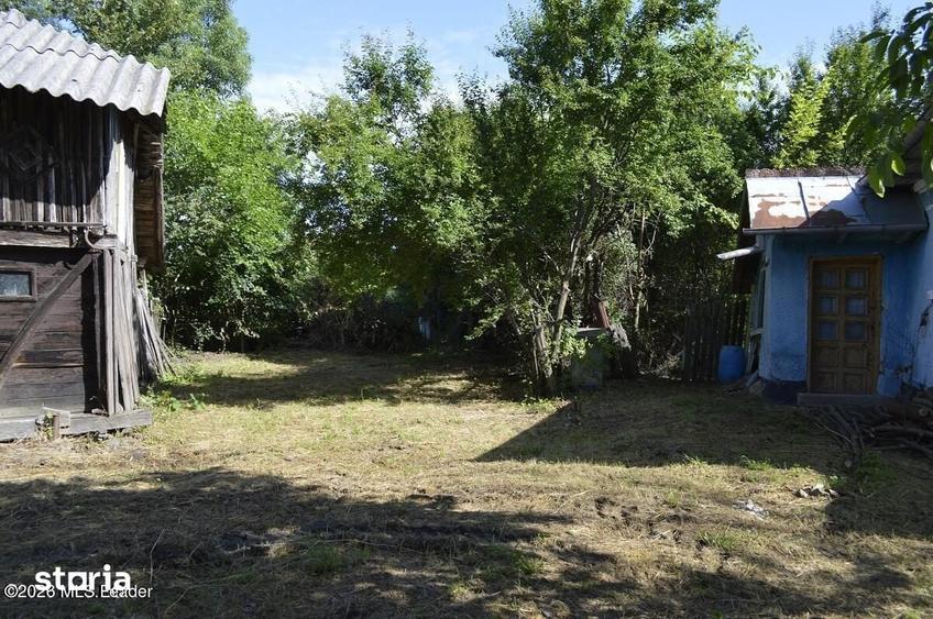 Teren de 4700 mp, în Suseni