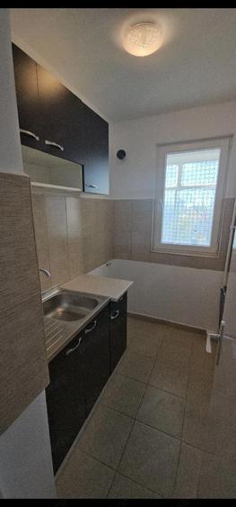 Apartament cu 2 camere semidecomandat în Sălaj