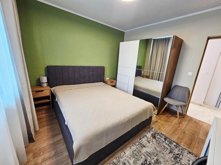 Apartament cu 2 camere decomandat în Decebal