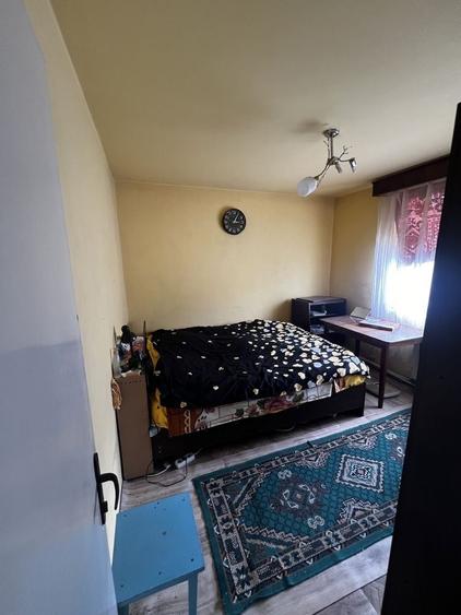 Apartament cu 2 camere semidecomandat în Oltenița
