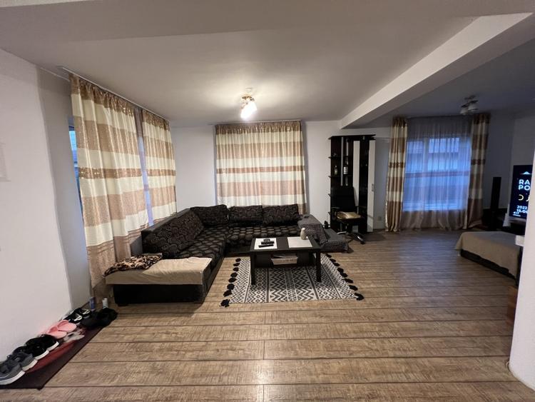 Casă individuală cu 4 camere cu Teren 505 Mp în Valea Călugărească