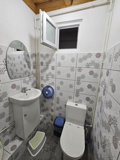Spatiu de inchiriat 120 mp utili Campina central! - 17
