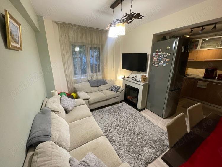 Apartament cu 4 camere decomandat în 9 Mai