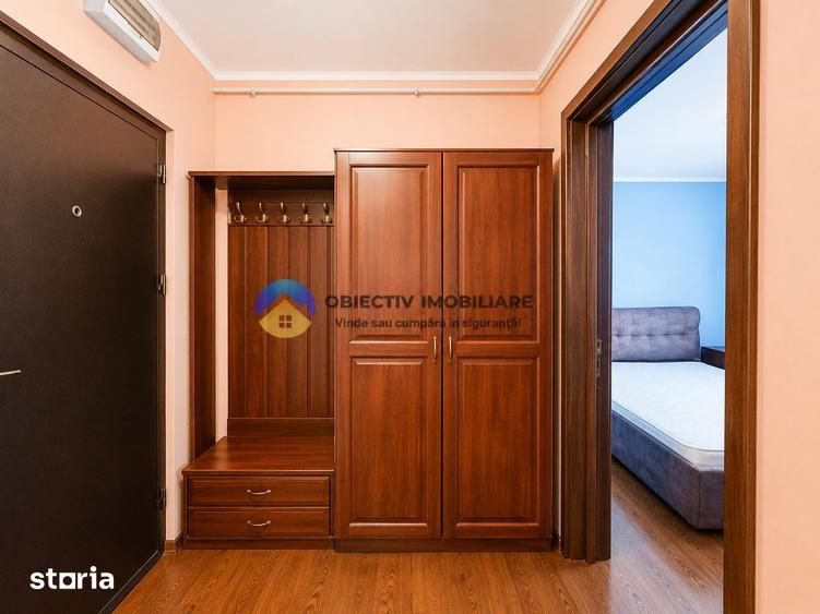 Apartament cu 3 camere semidecomandat, mobilat în Est