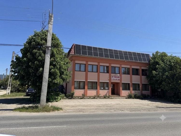 Casă cu 4 camere în Bixad