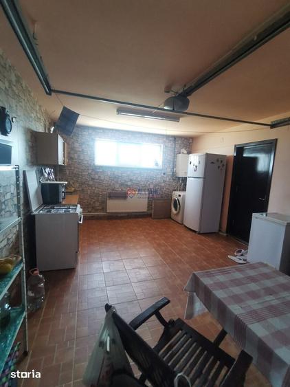 Casă cu 4 camere cu Teren 471 Mp în Agigea