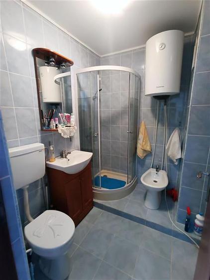 Apartament 3 camere in zona centrala Moldova Noua - 7