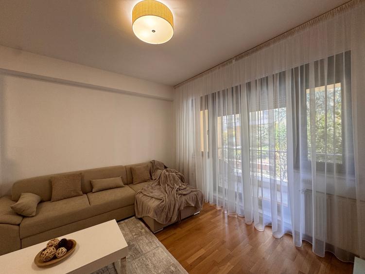 Apartament cu 2 camere semidecomandat în Herăstrău