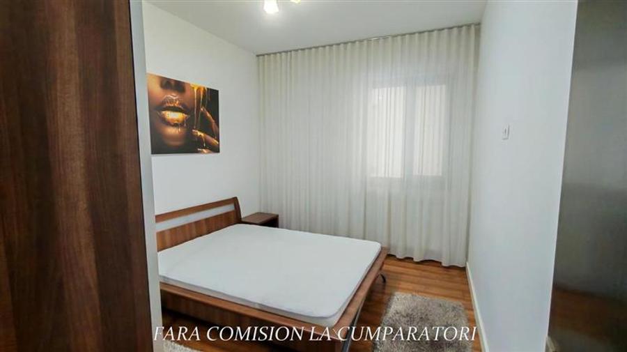 Apartament cu 2 camere semidecomandat, mobilat în Libertății