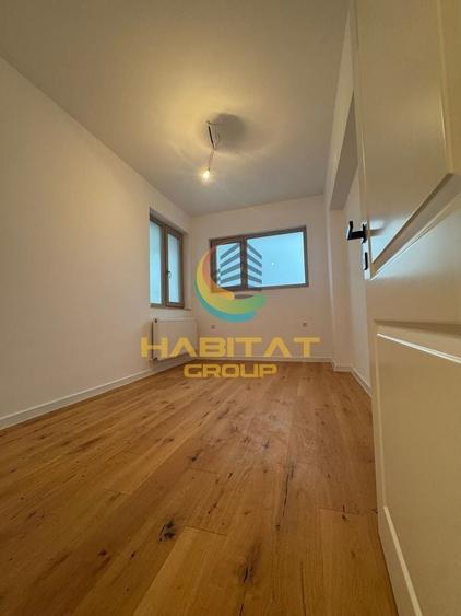 Apartament cu 4 camere decomandat în Iancului