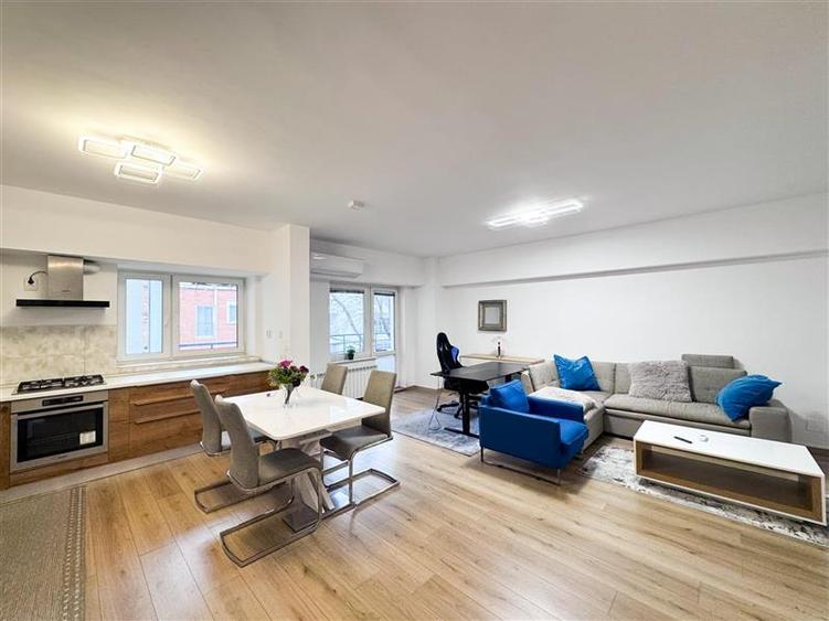 Apartament de inchiriat 3 camere Herastrau - 1