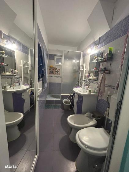 Apartament cu 3 camere decomandat în Siderurgiștilor