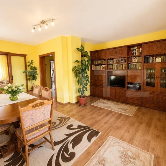 Duplex cu 6 camere cu Canalizare în Braytim