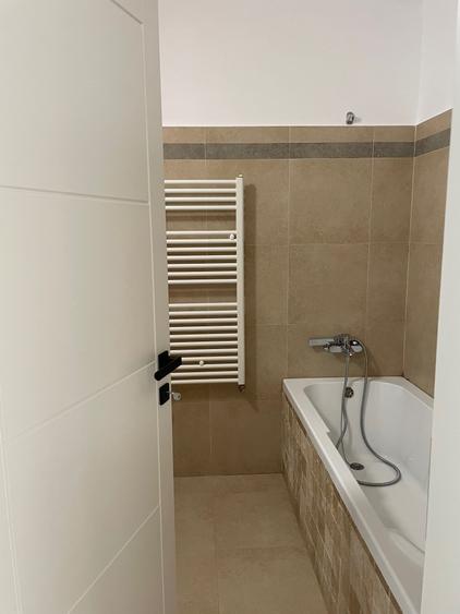 Apartament cu 2 camere decomandat în Tătărași