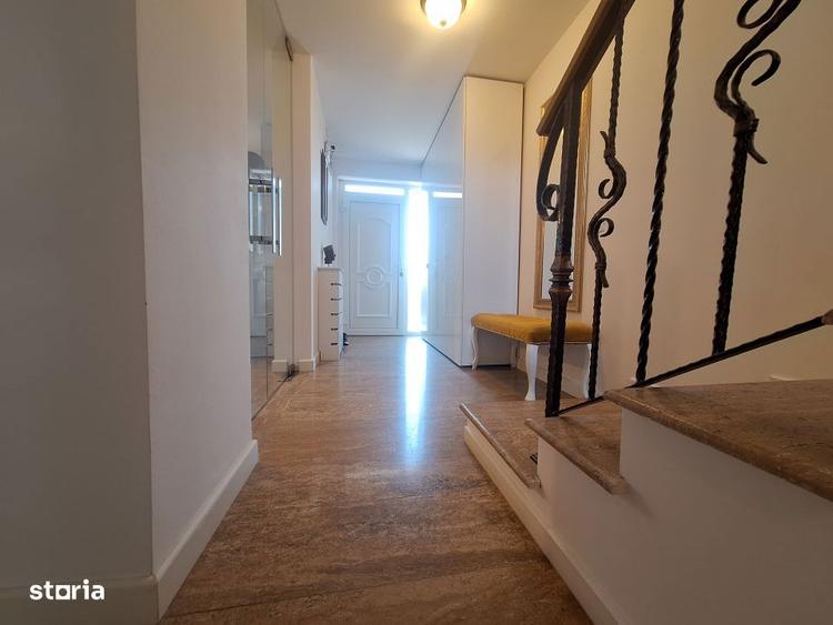 Casă cu 3 camere cu Teren 264 Mp în Dumbrăvița