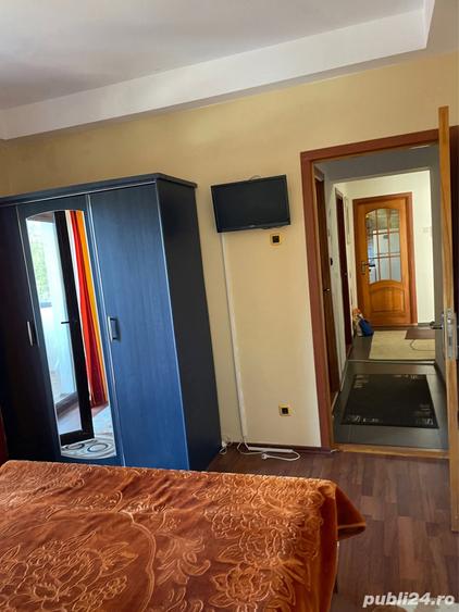 Apartament cu 3 camere decomandat în Predeal