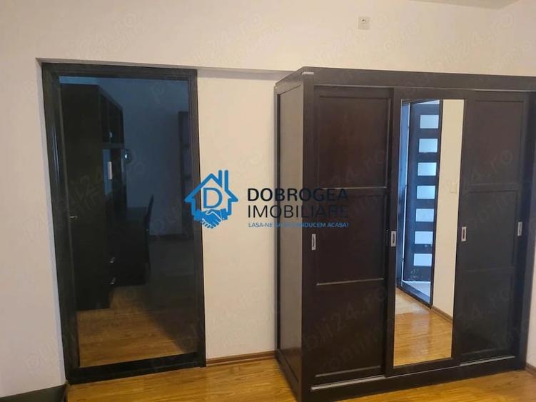 Apartament cu 2 camere decomandat în Păcii