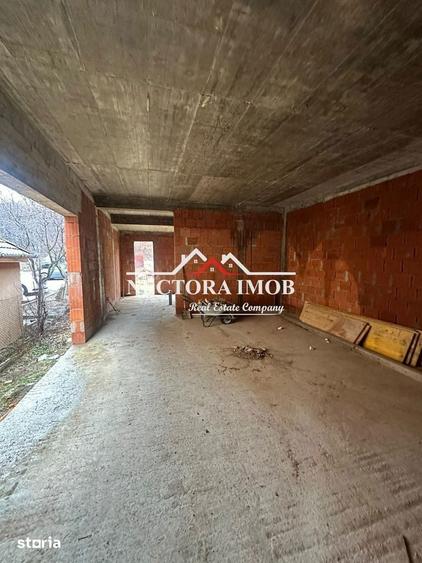 Casă cu 4 camere cu Teren 713 Mp în Hidiș