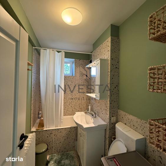 Apartament cu 3 camere semidecomandat, mobilat în Central