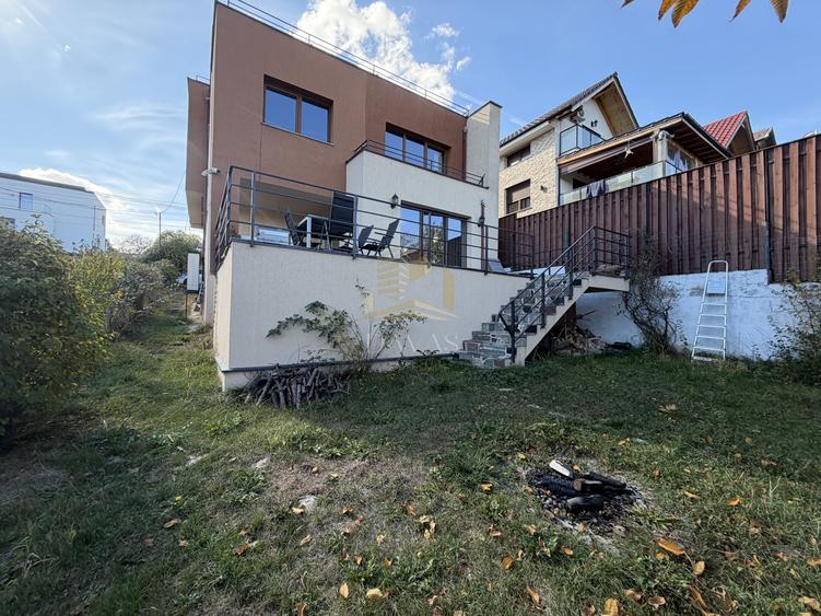Casă individuală cu 4 camere cu Teren 600 Mp în Andrei Mureșanu