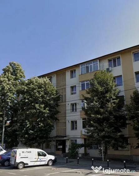 Apartament cu 2 camere semidecomandat în Central