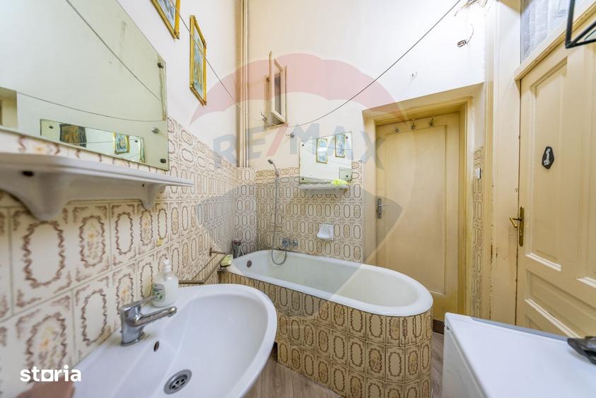 Apartament cu 2 camere, mobilat în Central
