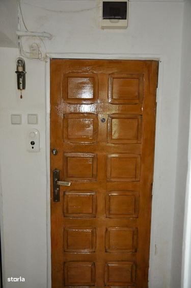 Apartament cu 2 camere decomandat în Războieni