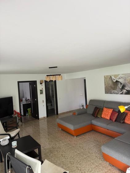 Casă cu 3 camere în Săcălaia