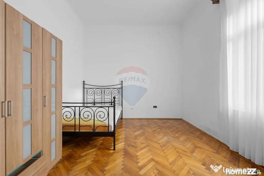 Casă cu 4 camere cu Teren 500 Mp în Podgoria