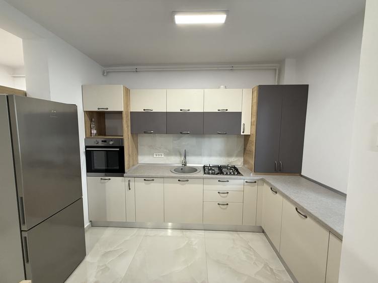 Apartament cu 2 camere semidecomandat, mobilat în Giroc