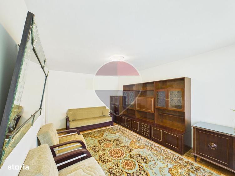 Apartament cu 3 camere decomandat în Nord
