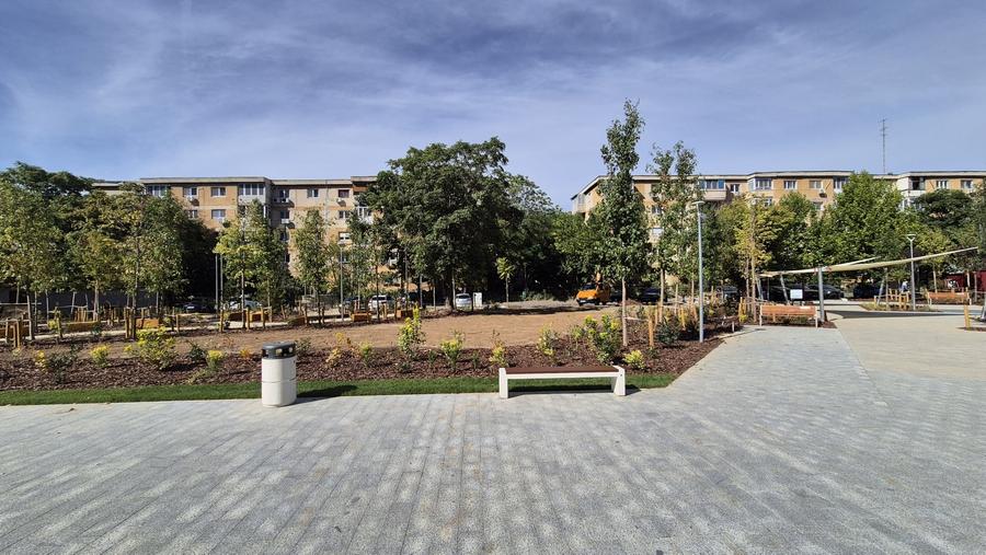 Teren intravilan 313 mp de vânzare Parcul Liniei – Sector 6 - 4