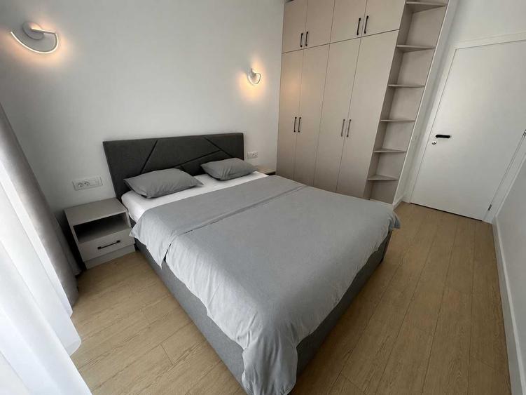 Apartament cu 2 camere în Baza 3