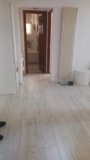 Apartament cu 2 camere decomandat în Calarași 4