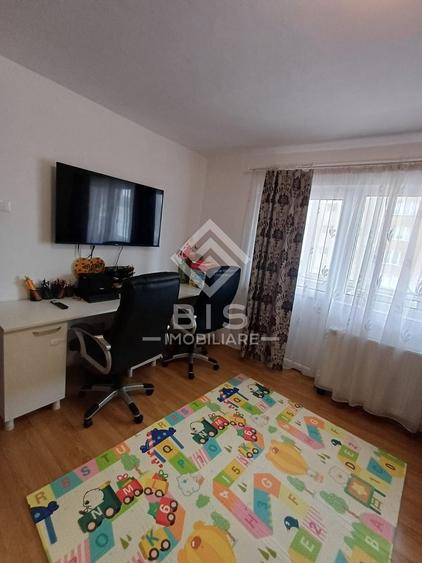 Apartament cu 3 camere decomandat în Nord