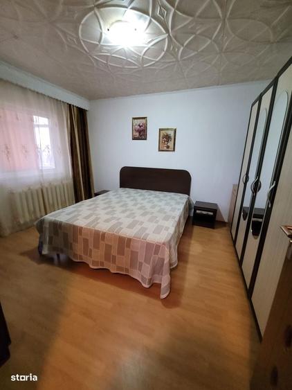 Garsonieră decomandată în Barna