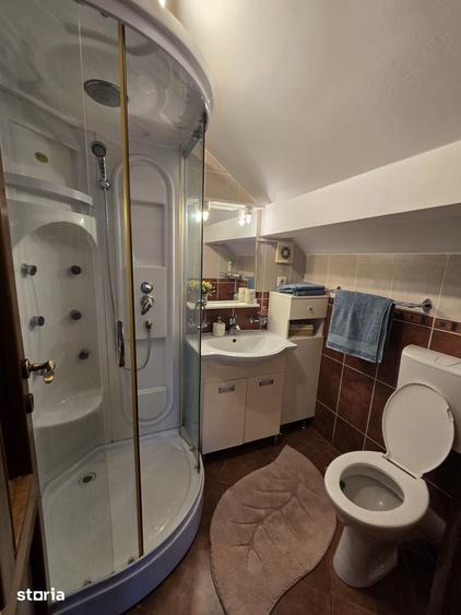 Apartament cu 5 camere în Zorilor
