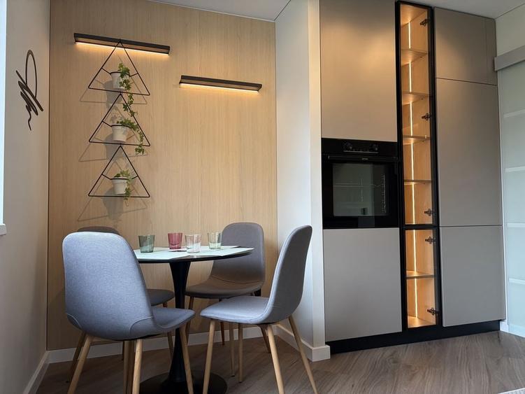 Apartament cu 2 camere decomandat în Ștrand