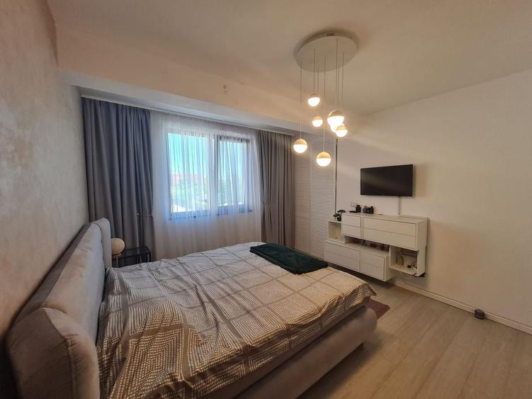 Duplex cu 3 camere cu Piscina în Chișoda