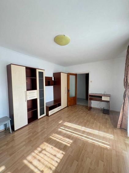 Apartament cu 2 camere decomandat în Lujerului