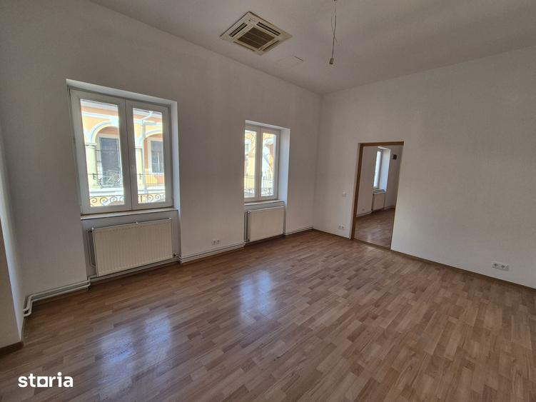 De inchiriat spa?iu birou-Str Iuliu Maniu - 1