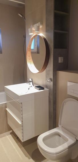 Apartament cu 2 camere decomandat în Obcini