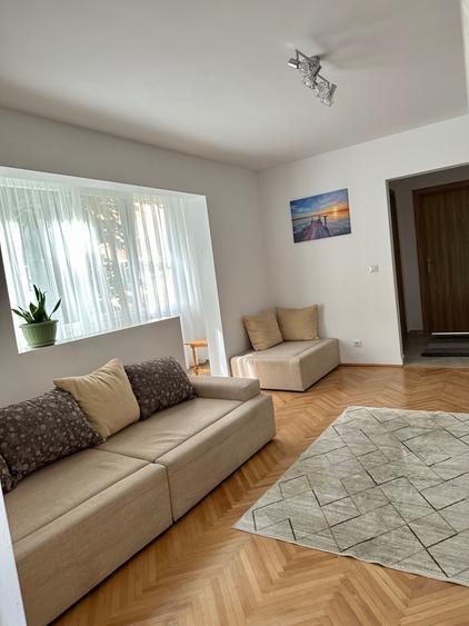 Apartament cu 2 camere semidecomandat în Șagului