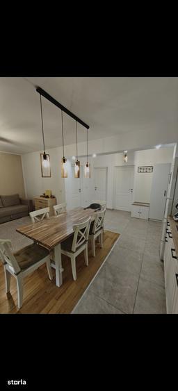 Apartament cu 3 camere în Florești