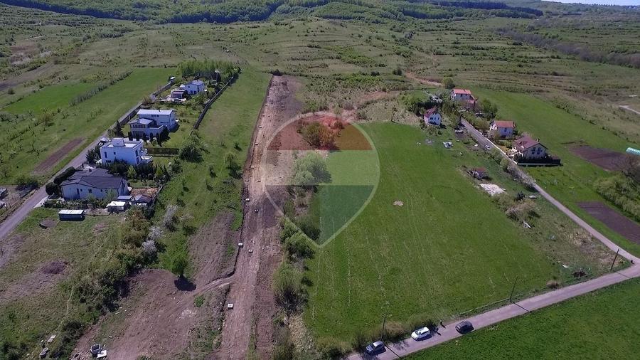 Teren Construcții intravilan de 800 mp, în Sopor