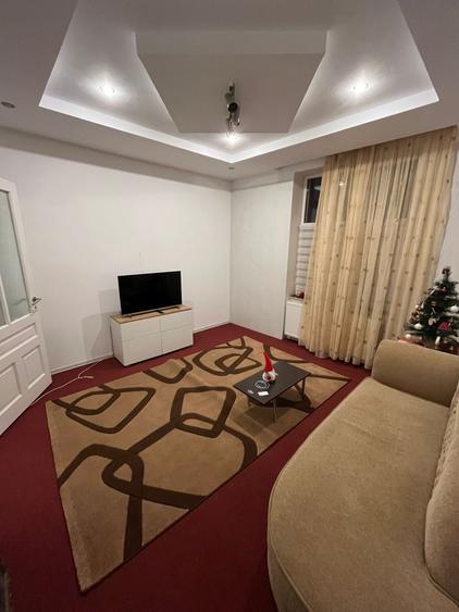 Apartament cu 2 camere decomandat în Brașovul Vechi